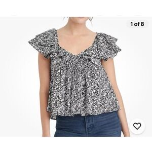 Floral Ruffle Sleeve Smocked Blouse BlackWhite‎ Flowy Universal Threads Size M